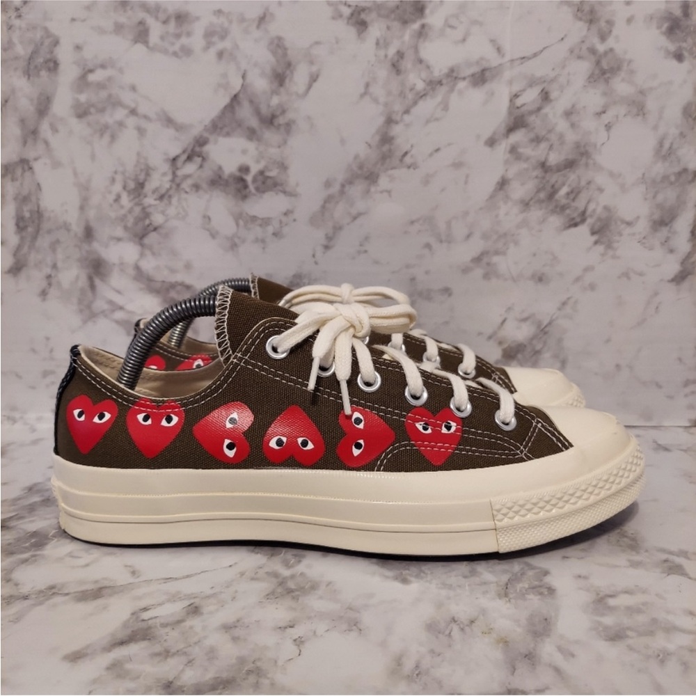 CDG converse